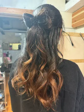 ロング 川本 葵のヘアスタイル