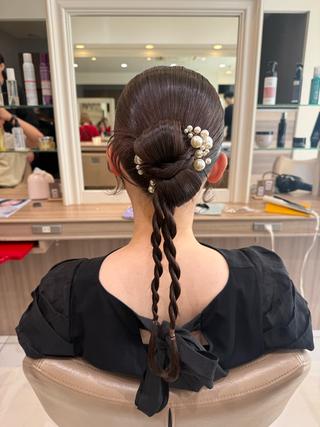 ロング ヘアアレンジ 韓国ヘアメイク🎀/ 縮毛矯正✨山本媛香のヘアスタイル