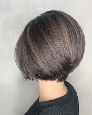 ショート カラー 沖縄東京2拠点美容師 mamicoのヘアスタイル