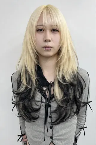 ロング カラー ワンホンレイヤー エクステづまのヘアスタイル