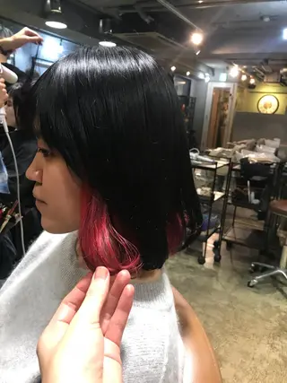 ショート カラー パーマ ヘアアレンジ メンズ キッズ ネイル マツエク・マツパ サロンドミルク 渋谷高比良のヘアスタイル