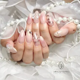 ネイル M2beauty Renaのネイルデザイン
