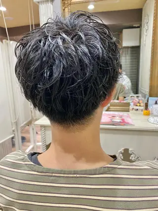 パーマ メンズ 東田 恋のヘアスタイル