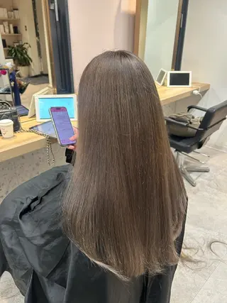 ロング カラー 縮毛矯正♡透明感 カラー髙田海斗のヘアスタイル