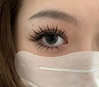 マツエク・マツパ Ruka🍭ワンホン 漫画🦊マツエク店のマツエク・マツパデザイン
