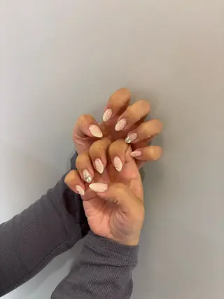 ネイル Aina LANDTENJINのネイルデザイン