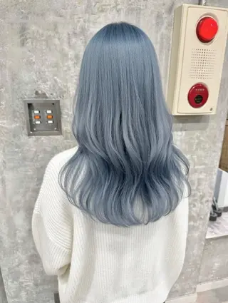 セミロング カラー ヘアアレンジ ハイトーン特化🤍 浦住のヘアスタイル
