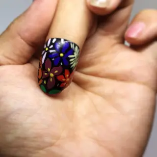 ネイル gui amichanのネイルデザイン