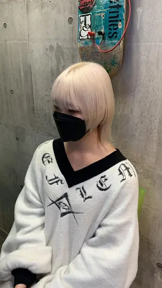 ミディアム カラー ハイトーン/メンズ/ ウルフ特化 小松のヘアスタイル