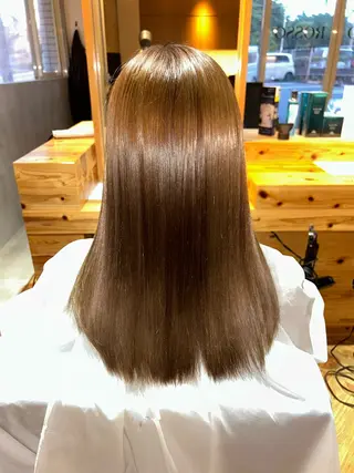ロング 高良 日奈子のヘアスタイル