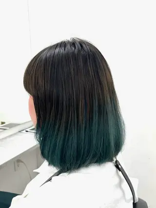 ミディアム カラー ヘアアレンジ 李奈🕊️レイヤー/ 透明感ブリーチカラーのヘアスタイル
