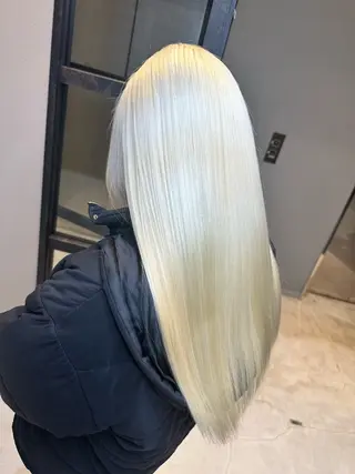 ロング ブリーチ特化🎀ピ ンクカラー高橋さやかのヘアスタイル