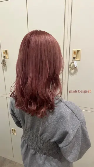 カラー だいこく ななかのヘアスタイル