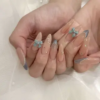 ネイル sara : salon ELVIのネイルデザイン