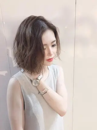ミディアム カラー KAEDE🎀 縮毛矯正&パーマ特化のヘアスタイル