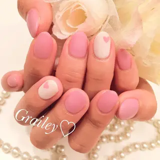 ネイル Grailey nail salonのネイルデザイン