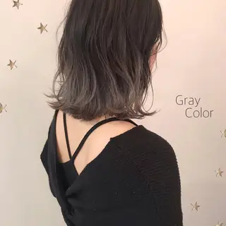 ミディアム カラー 市川 千夏のヘアスタイル