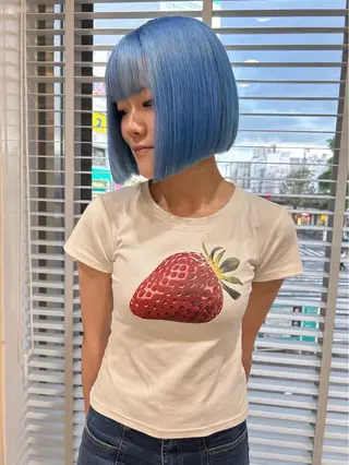 カラー ベージュ/ Yunaのヘアスタイル