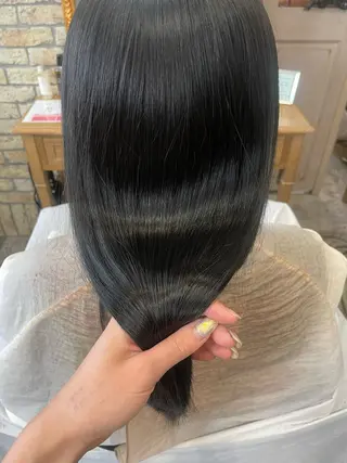 ロング 髪質改善矯正特化 🇰🇷amiruのヘアスタイル