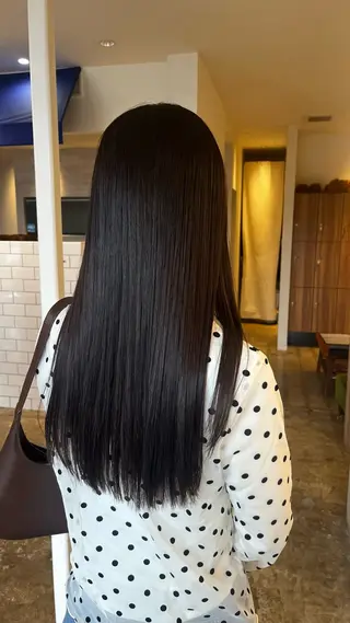 ロング カラー 坂下 かのんのヘアスタイル