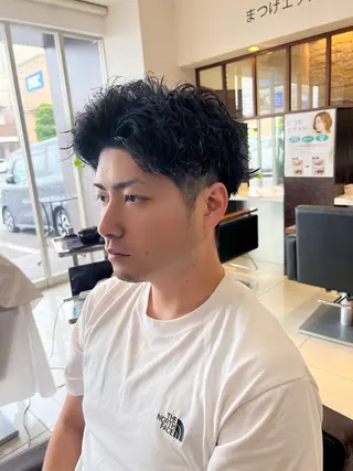 パーマ メンズ 草薙メンズ縮毛矯正 💫緒方美柚のヘアスタイル