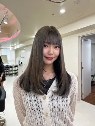 セミロング カラー 💟RINNA 艶カラー💟のヘアスタイル