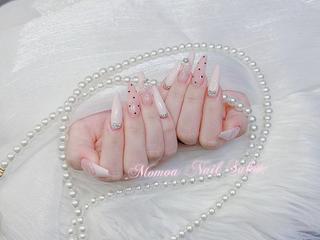 ネイル MoMoA Nail ネイル長さ出し専門店のネイルデザイン