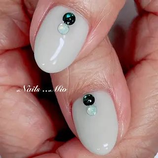 ネイル .Nails Mio 赤羽西ネイルサロンのネイルデザイン