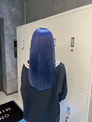 カラー ロング 地雷系🎀ハイトーン 💙荒川結星のヘアスタイル