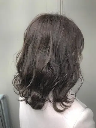 ミディアム カラー 【透明感、艶髪】西村 有司のヘアスタイル