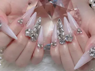 ネイル Lumi Shinokuboのネイルデザイン