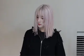 ミディアム カラー ヘアアレンジ OPUSダブルカラー ケアブリーチのヘアスタイル