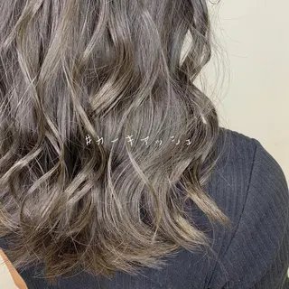 ミディアム レイヤー/艶髪カラー 森本くるみのヘアスタイル