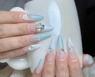 ネイル TiTi Nail🫧のネイルデザイン