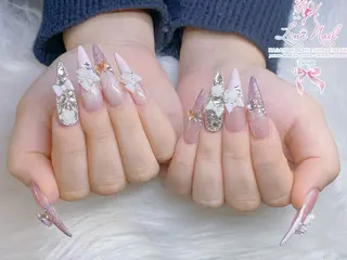 セミロング Linanail Nambaのマツエク・マツパデザイン