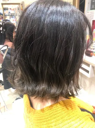 ミディアム 似合う髪型見つけます AYAKAのヘアスタイル