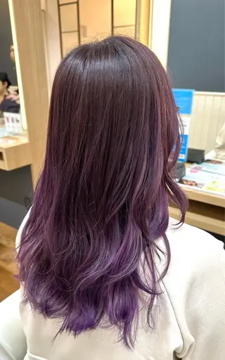 ロング カラー テクニカルディレクタ ー葛西凌大のヘアスタイル