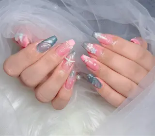 ネイル Lenie Nail Salonのネイルデザイン
