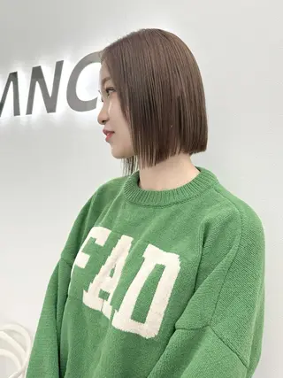 ショート カラー ヘアアレンジ 縮毛矯正🤍 ボブ/ HIKARIのヘアスタイル
