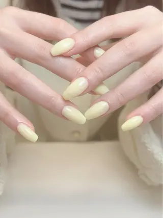 ネイル 透灯 TOUTOU 🪄のネイルデザイン