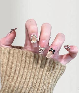 ネイル 🎀 NaNa_nailのネイルデザイン