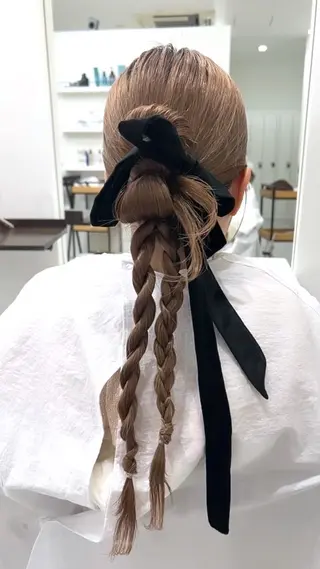 ヘアアレンジ VIEWS / 実葉のヘアスタイル