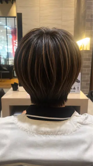 メンズ 岡﨑 怜奈のヘアスタイル