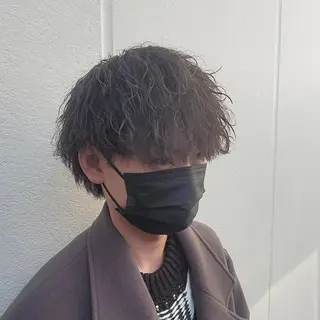 メンズ 特殊パーマ 片山恭兵のヘアスタイル