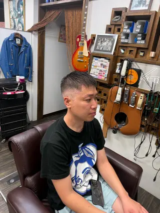 ショート メンズ 高東 俊介のヘアスタイル