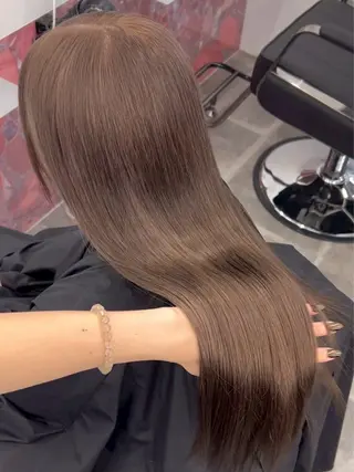ロング PELE SAKAE さやかのヘアスタイル