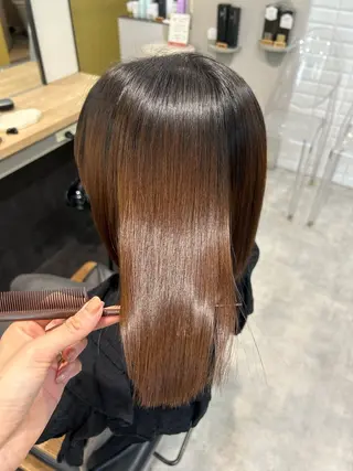 ショート パーマ hubhair レイヤー/透明感のヘアスタイル