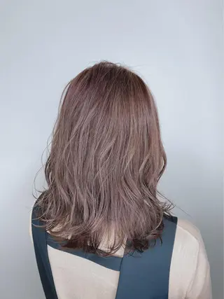 セミロング カラー 伊藤 舜斗のヘアスタイル
