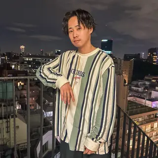 ミディアム パーマ メンズ 原宿↔︎浦和 美容師 折笠 亮のヘアスタイル
