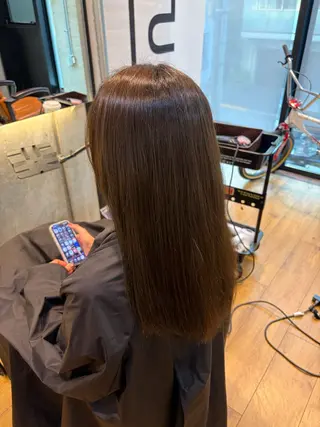 ロング 岡本 蓮央のヘアスタイル
